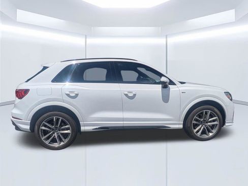 Used 2025 Audi Q3 2.0T Premium AWD/4WD image 3