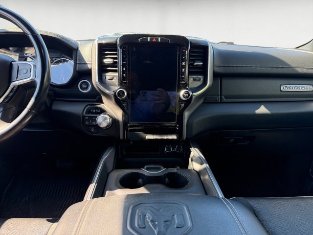 Used 2021 RAM 1500 Laramie AWD/4WD image 11