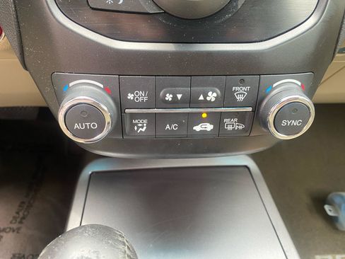 Used 2015 Acura RDX FWD image 17