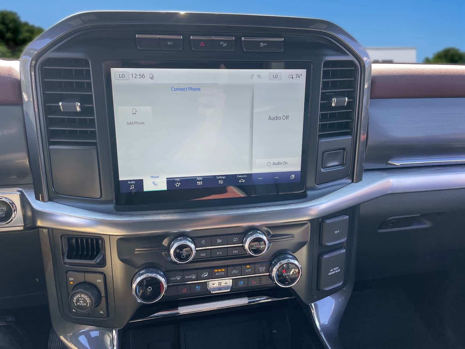 Used 2022 Ford F150 Lariat AWD/4WD image 24