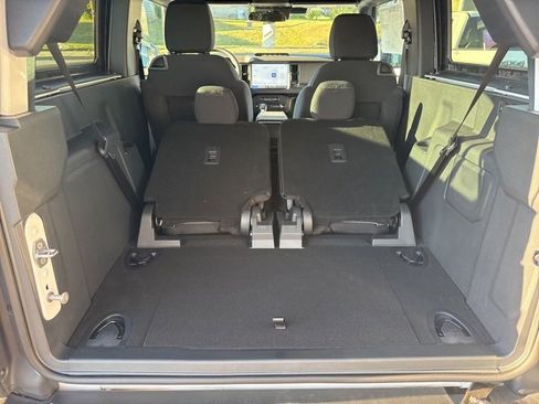 New 2025 Ford Bronco Base w/ Sasquatch Package image 35