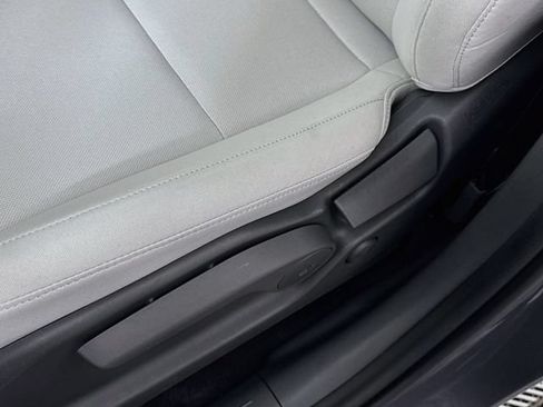 Certified 2026 Hyundai Santa Fe SE AWD/4WD image 32