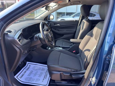 Used 2024 Buick Encore GX Preferred FWD image 12