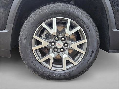 Certified 2023 GMC Acadia SLE w/ LPO, Floor Liner Package image 25