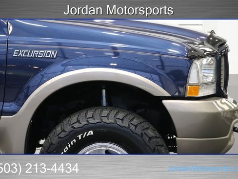 Used 2004 Ford Excursion Eddie Bauer image 47