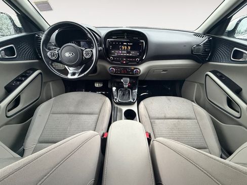 Used 2021 Kia Soul EX FWD image 11