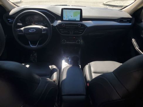 Used 2020 Ford Escape SEL image 13