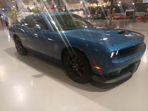 Used 2020 Dodge Challenger GT w/ Blacktop Package AWD/4WD image 1