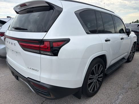 Used 2023 Lexus LX 600 4WD w/ Appearance Package image 5