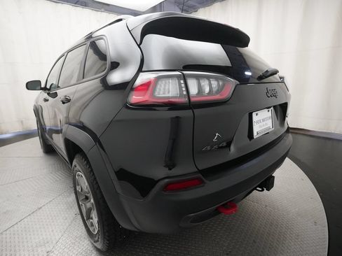 Used 2022 Jeep Cherokee Trailhawk w/ Comfort/Convenience Group AWD/4WD image 34