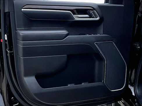 Certified 2025 GMC Sierra 1500 SLT AWD/4WD image 22