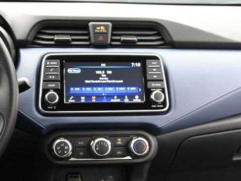 New 2025 Nissan Versa SV w/ Trunk Package FWD image 11
