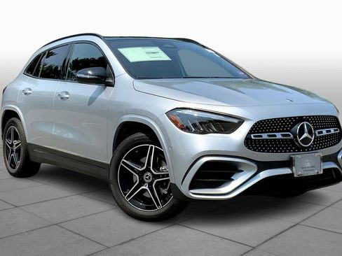 Certified 2025 Mercedes-Benz GLA 250 4MATIC image 2