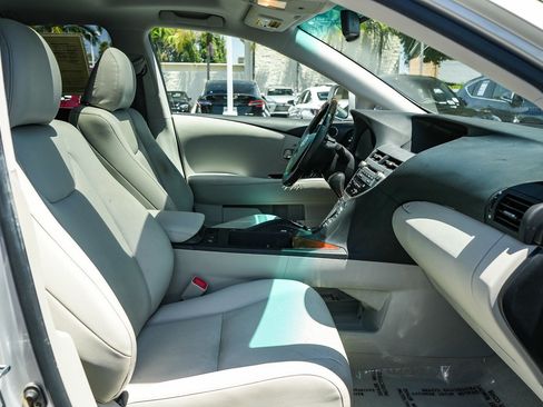 Used 2011 Lexus RX 350 2WD w/ Premium Pkg image 16