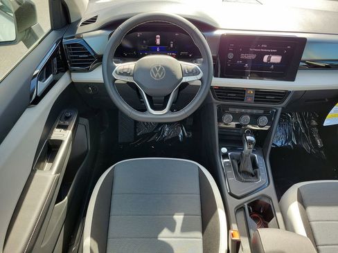New 2026 Volkswagen Taos S image 10