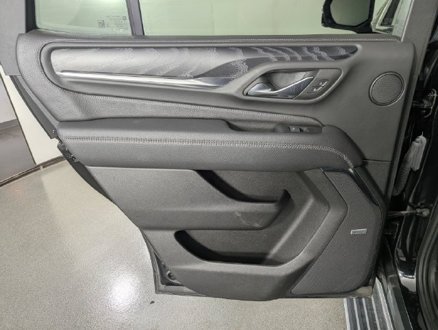 Used 2024 GMC Yukon Denali AWD/4WD image 15