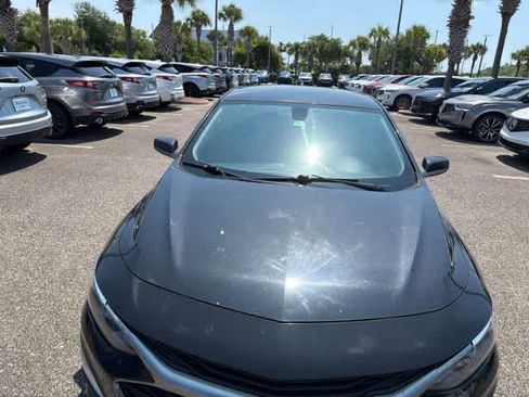 Used 2020 Chevrolet Malibu LT w/ Midnight Edition FWD image 17
