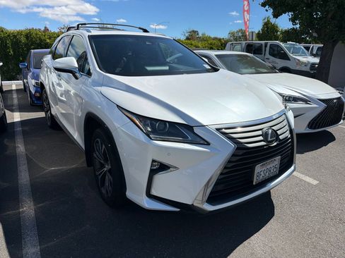 Used 2018 Lexus RX 350 AWD w/ Premium Package image 2