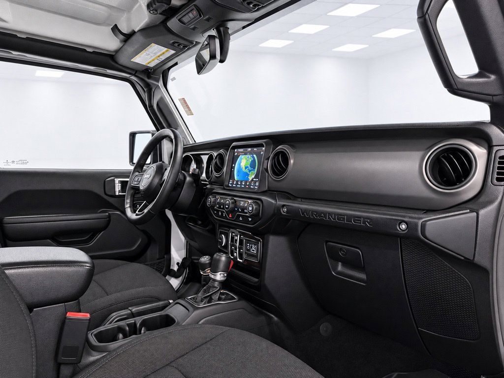 Used 2022 Jeep Wrangler Unlimited Sport AWD/4WD image 24