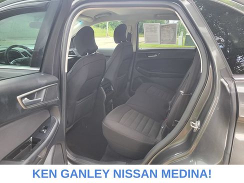 Used 2015 Ford Edge SEL AWD/4WD image 39