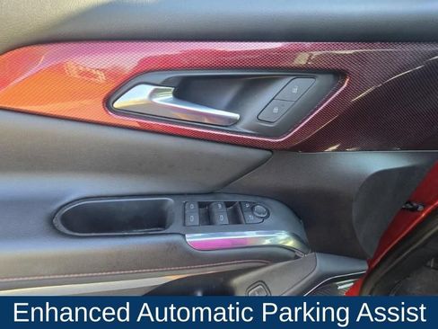 Used 2024 Chevrolet Traverse Z71 w/ Enhanced Driving Package AWD/4WD image 19