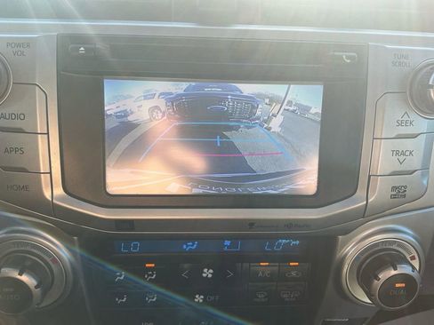 Used 2016 Toyota 4Runner Limited image 26