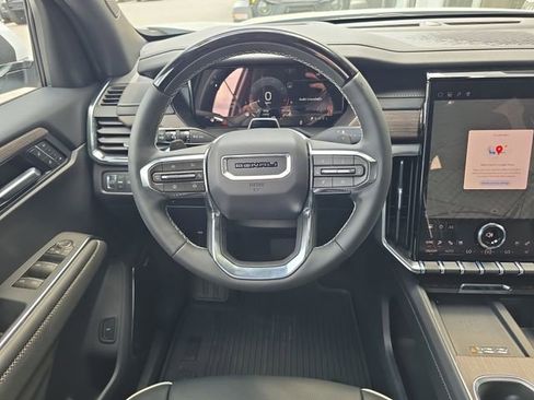 New 2026 GMC Acadia Denali w/ Super Cruise Package FWD image 12
