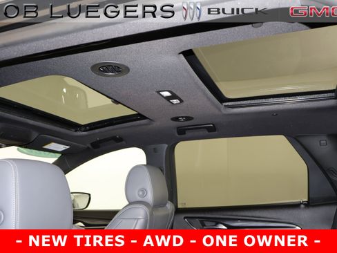 Certified 2022 Buick Enclave Essence w/ Experience Buick Package AWD/4WD image 12