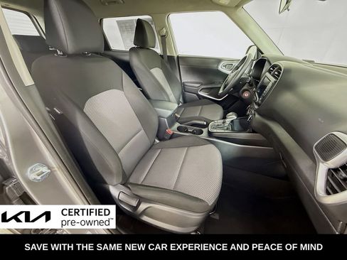 Certified 2024 Kia Soul LX w/ Option Group 015 image 32