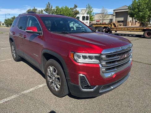 Used 2023 GMC Acadia SLT w/ Preferred Package image 8