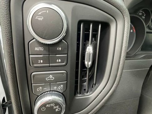 New 2026 GMC Sierra 1500 Pro w/ X31 Off-Road Package image 13