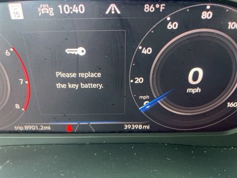 Used 2023 Volkswagen Atlas SEL AWD/4WD image 5