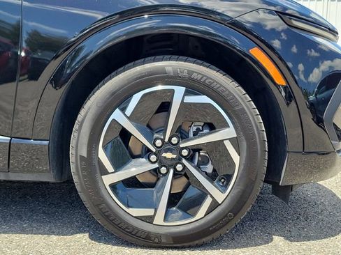 Certified 2025 Chevrolet Equinox EV LT w/ Convenience Package FWD image 6