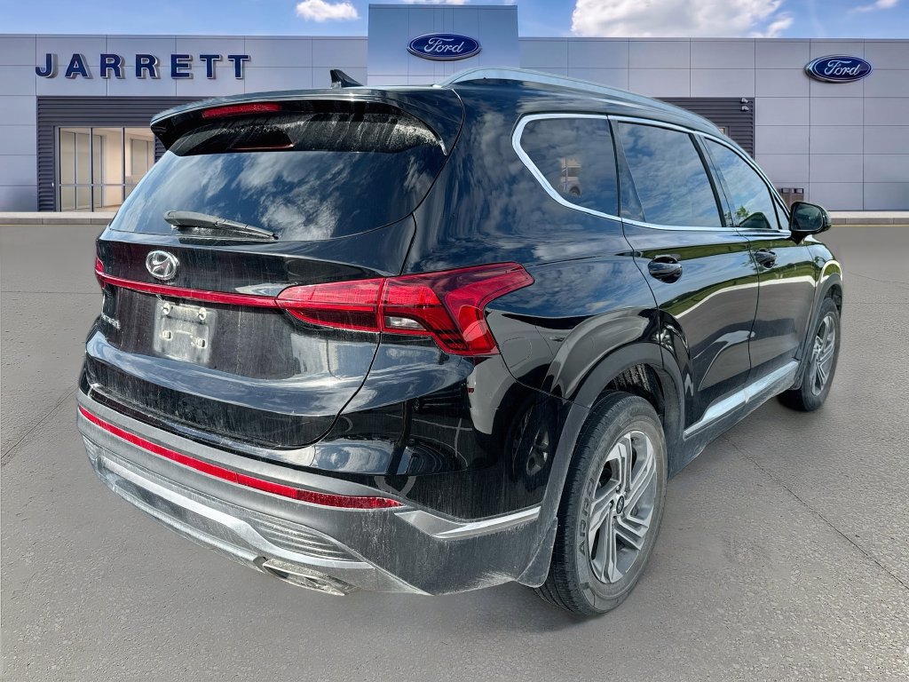 Used 2022 Hyundai Santa Fe SEL FWD image 4