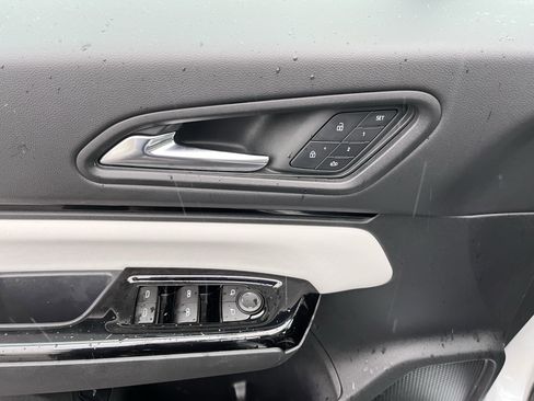 Certified 2024 Honda Prologue Touring image 17