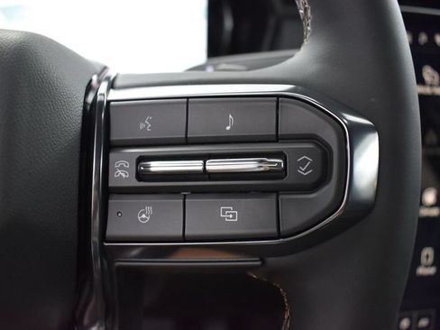 Used 2026 GMC Terrain AT4 w/ LPO, Floor Liner Package AWD/4WD image 14