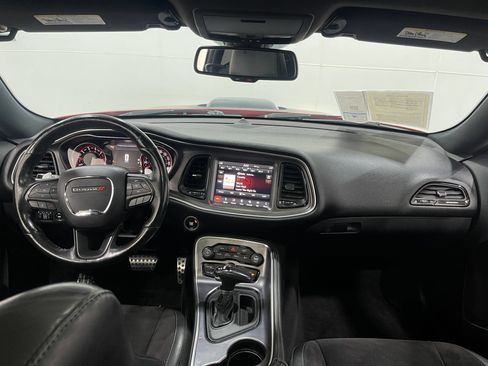 Used 2018 Dodge Challenger R/T Scat Pack RWD image 18