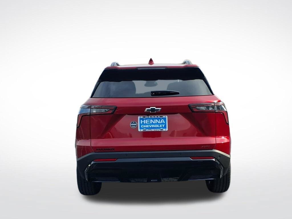New 2027 Chevrolet Equinox RS w/ LPO, Floor Liner Package FWD image 4