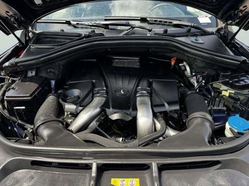 Used 2014 Mercedes-Benz GL 450 4MATIC image 63