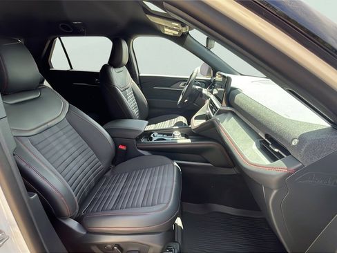 New 2026 Ford Explorer ST-Line AWD/4WD image 21