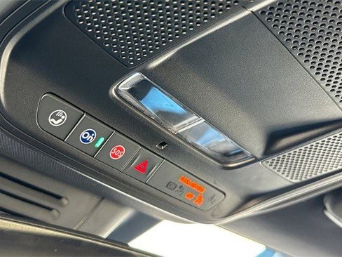 Certified 2024 Chevrolet Equinox EV LT image 14