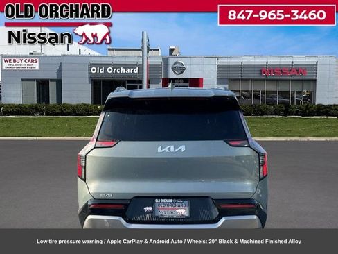 Used 2024 Kia EV9 Land AWD/4WD image 7
