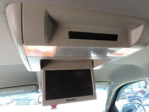 Used 2012 GMC Yukon SLT w/ Texas Edition image 17