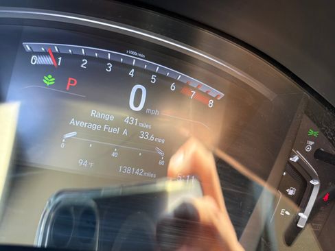 Used 2019 Honda CR-V EX-L image 9