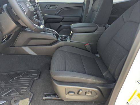 New 2026 GMC Canyon Elevation w/ Convenience Package image 16