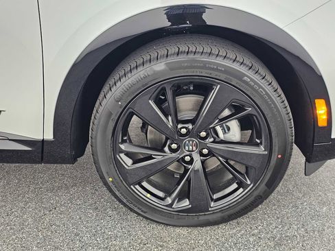 New 2026 Buick Envision Sport Touring image 9