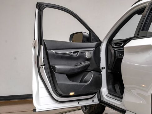 Used 2023 INFINITI QX50 Sport w/ Cargo Package FWD image 41
