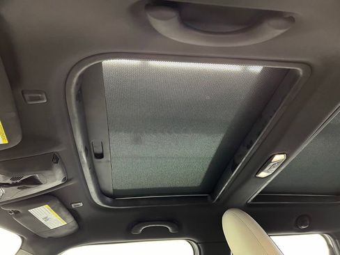 Certified 2025 MINI Cooper S image 13