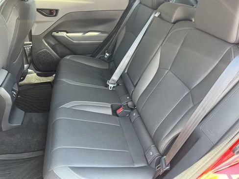 Used 2026 Subaru Crosstrek 2.5i Premium AWD/4WD image 32