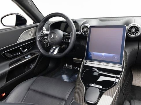 Used 2022 Mercedes-Benz SL 63 AMG 4MATIC w/ AMG Aerodynamic Package image 22